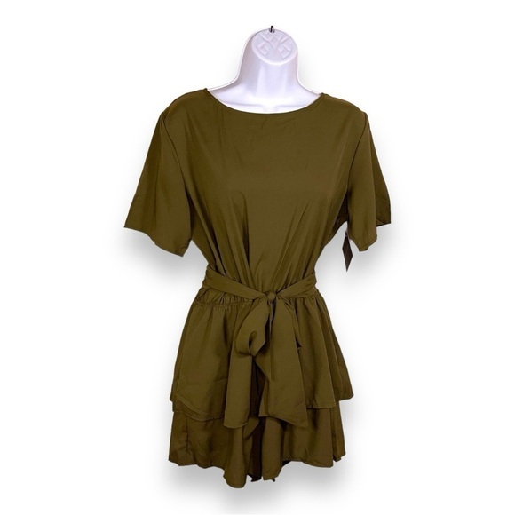 NEW MEDIUM MILITARY GREEN RUFFLE ROMPER LIGHTWEIGHT - Picture 1 of 16